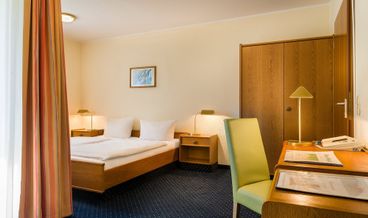 Bild von Standard Double or Twin Room-2 Twin Beds Free WiFi