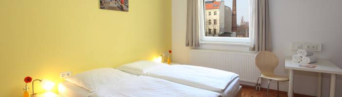 Bild von Doppelzimmer mit zwei Einzelbetten