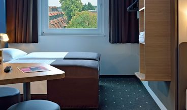 Bild von Double Room-1 Double Bed Non Refundable Free WiFi Free self parking