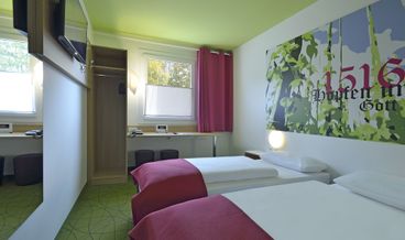 Bild von Double Room-1 Queen Bed Non Refundable Free WiFi Free self parking