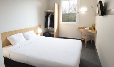 Bild von Twin Room, Non Smoking-2 Twin Beds Non Refundable Free self parking Free WiFi