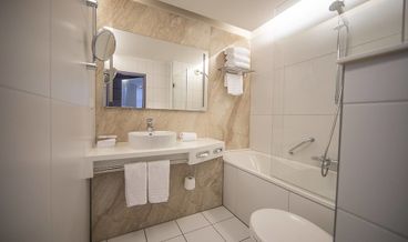 Bild von Deluxe Room, 2 Twin Beds, Non Smoking-2 Twin Beds Non Refundable Free WiFi