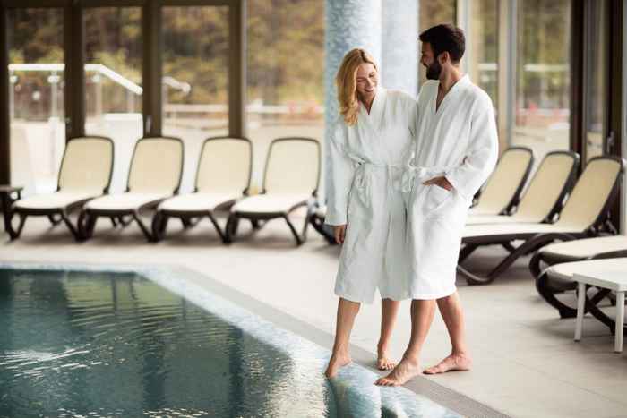 Hotel mit Bademantelgang zur Therme