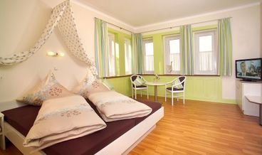 Bild von Comfort Double Room-1 Double Bed Non Refundable Free breakfast Free self parking Free WiFi