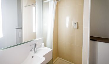 Bild von Double Room, Accessible, Non Smoking-1 Double Bed Non Refundable Free WiFi