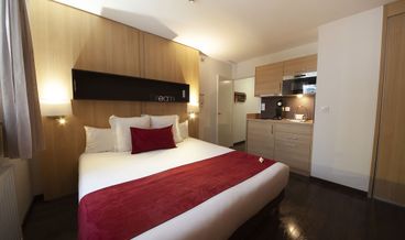 Bild von Superior Studio (Business)-1 Double Bed Non Refundable Free WiFi
