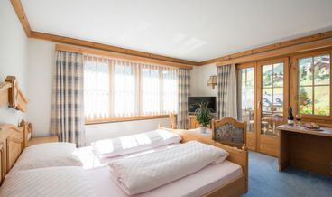 Bild von Comfort Double or Twin Room, Balcony-1 Queen Bed and 1 Twin Bed Non Refundable Free WiFi Free self parking