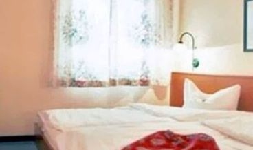 Bild von Double or Twin Room-2 Twin Beds Full Breakfast Free WiFi Free parking
