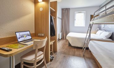 Bild von Standard Double Room, Non Smoking-1 Double Bed Non Refundable Free self parking Free WiFi