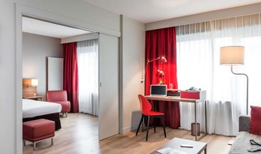 Bild von Superior Studio, 1 Double Bed, Balcony-1 Double Bed Free WiFi