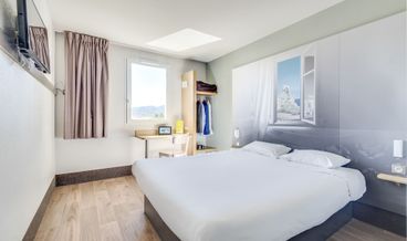 Bild von Double Room, Accessible, Non Smoking-1 Double Bed Free WiFi Free self parking