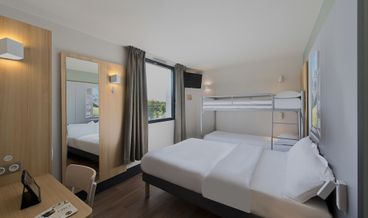 Bild von Double Room, Non Smoking-1 Double Bed Non Refundable Free self parking Free WiFi