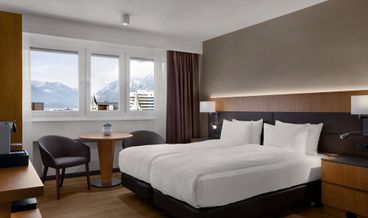 Bild von Standardzimmer, 2 Doppelbetten, Nichtraucher, Bergblick