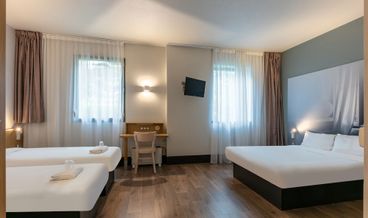 Bild von Double Room, Non Smoking-1 Double Bed Free WiFi Free self parking