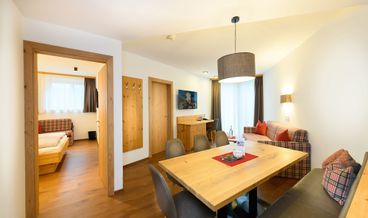 Bild von Apartment, 1 Bedroom (Nest)-1 Queen Bed and 2 Twin Sofa Beds Non Refundable Free WiFi Free self parking