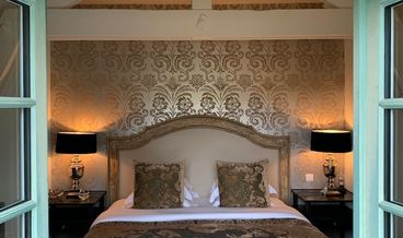 Bild von Deluxe Double Room, Park View-1 King Bed Non Refundable Free WiFi Free valet parking