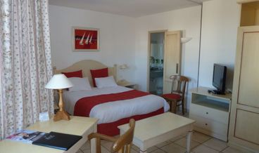 Bild von Comfort Room, 1 Queen Bed, Non Smoking, Terrace-1 Queen Bed Free self parking Free WiFi