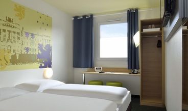 Bild von Twin Room, Smoking-2 Twin Beds Non Refundable Free WiFi Free self parking