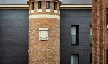 Bild von Zimmer, 1 King-Bett, Nichtraucher, Blick auf den Innenhof