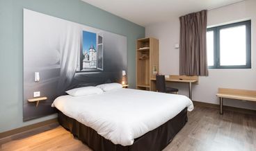 Bild von Double Room, Non Smoking-1 Double Bed Free WiFi Free self parking
