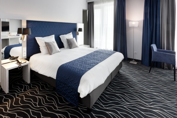 Van der Valk Hotel Mons Congres - Komfort Plus Zimmer - ROOM