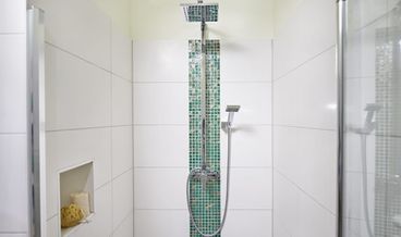 Bild von Superior Double Room-1 King Bed Non Refundable Free WiFi
