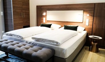 Bild von Deluxe Double Room-1 King Bed and 1 Double Sofa Bed Free WiFi Free breakfast