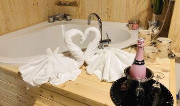 Bild von Classic Double or Twin Room-2 Twin Beds Non Refundable Free WiFi Free self parking