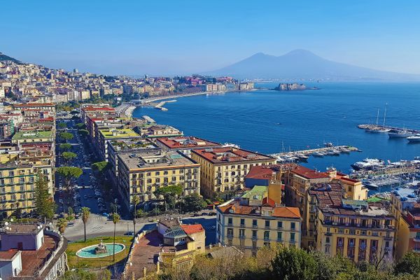Hotels in Neapel – Kultur, Geschichte und Meer