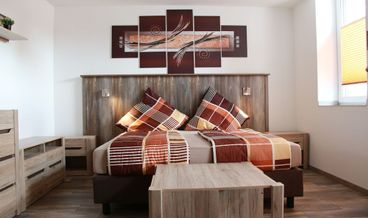 Bild von Business Apartment (Nr.1)-1 King Bed Non Refundable Free self parking Free WiFi