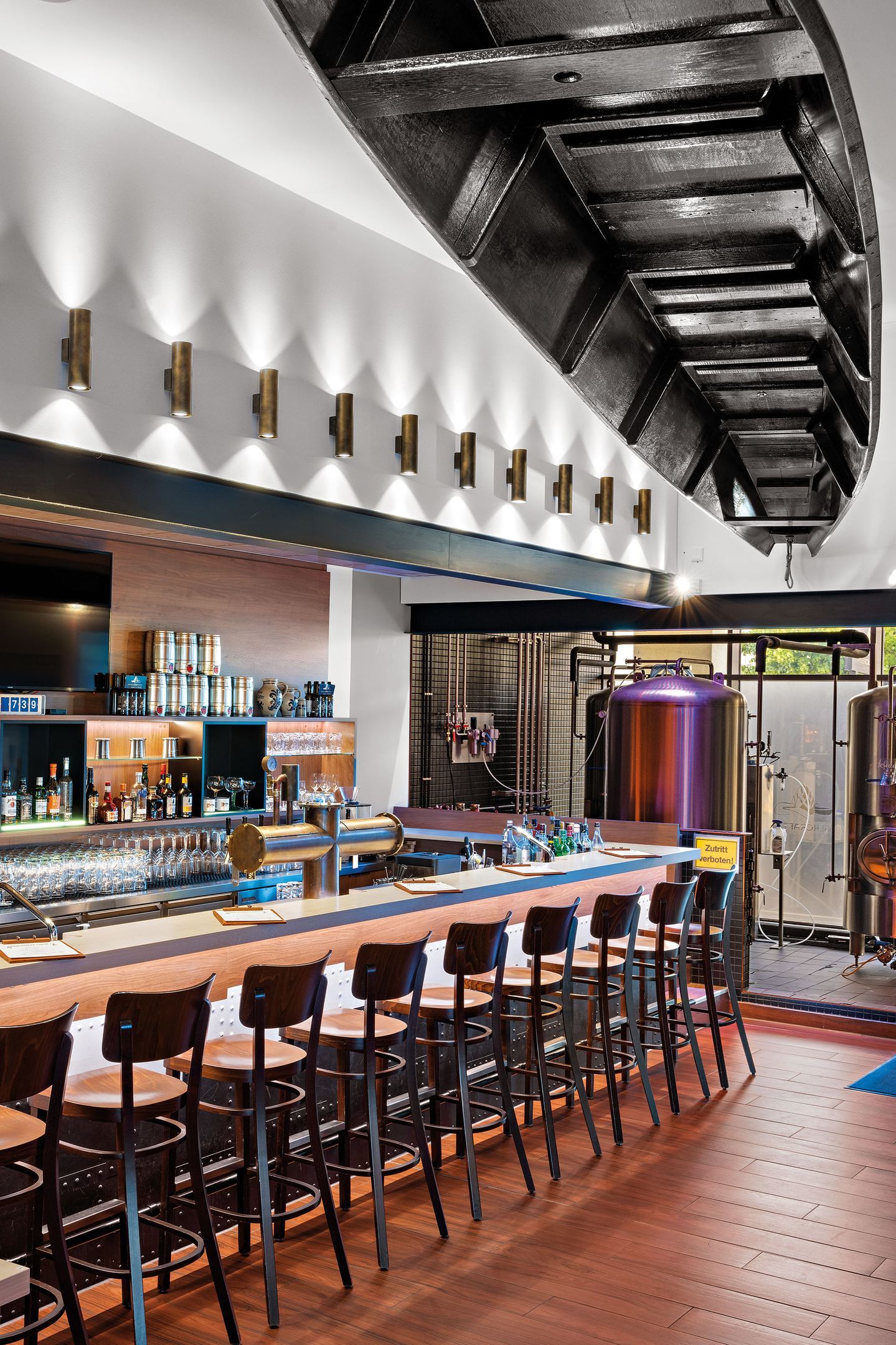 Hey Lou Hotel Frankfurt Airport Parken www.hotelspecials.de