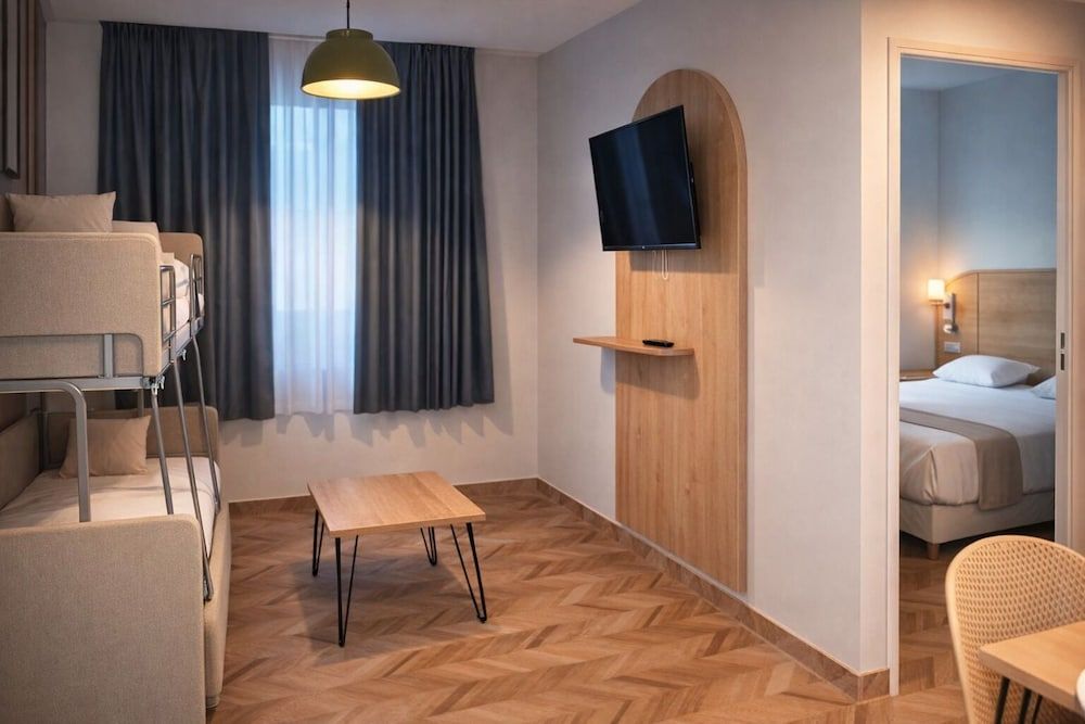 Bild von Superior-Apartment, Nichtraucher, Kühlschrank und Mikrowelle