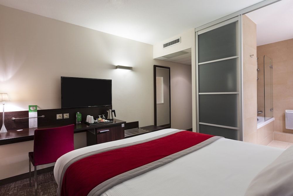Bild von Standardzimmer, 1 Queen-Bett, barrierefrei, Stadtblick (Roll-In Shower)