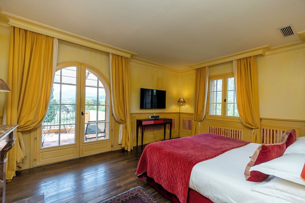 Bild von Superior-Suite, 1 Schlafzimmer, Bergblick, zum Garten hin