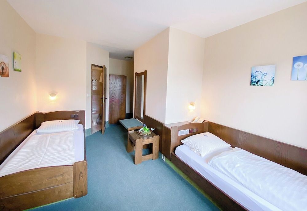 Bild von Basic-Zweibettzimmer, 2 Einzelbetten