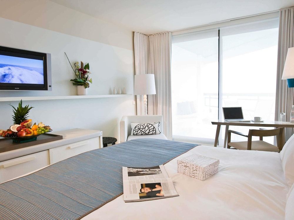 Bild von Classic-Zimmer, 1 King-Bett, Terrasse, eingeschränkter Meerblick