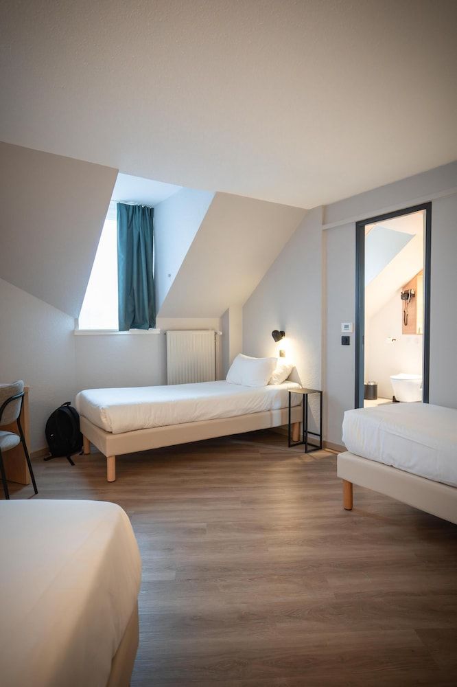 Bild von Standardzimmer, Mehrere Betten
