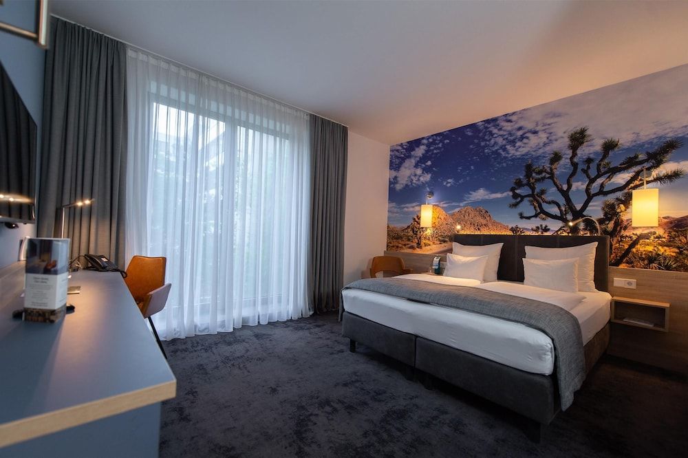 Bild von Comfort-Zimmer, 1 King-Bett (Larger Room)