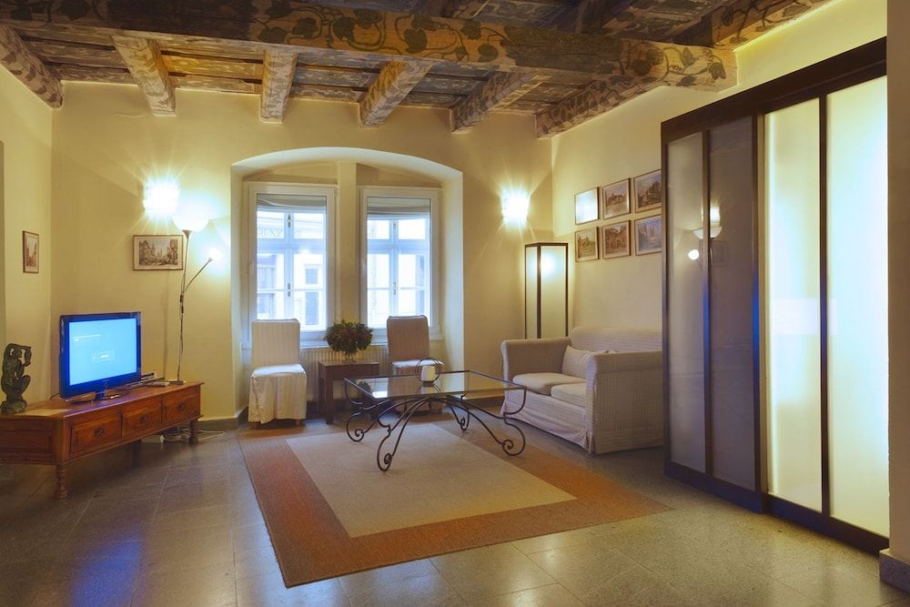 Bild von Luxury-Apartment, 1 Schlafzimmer, Terrasse, zum Innenhof hin (Annex)