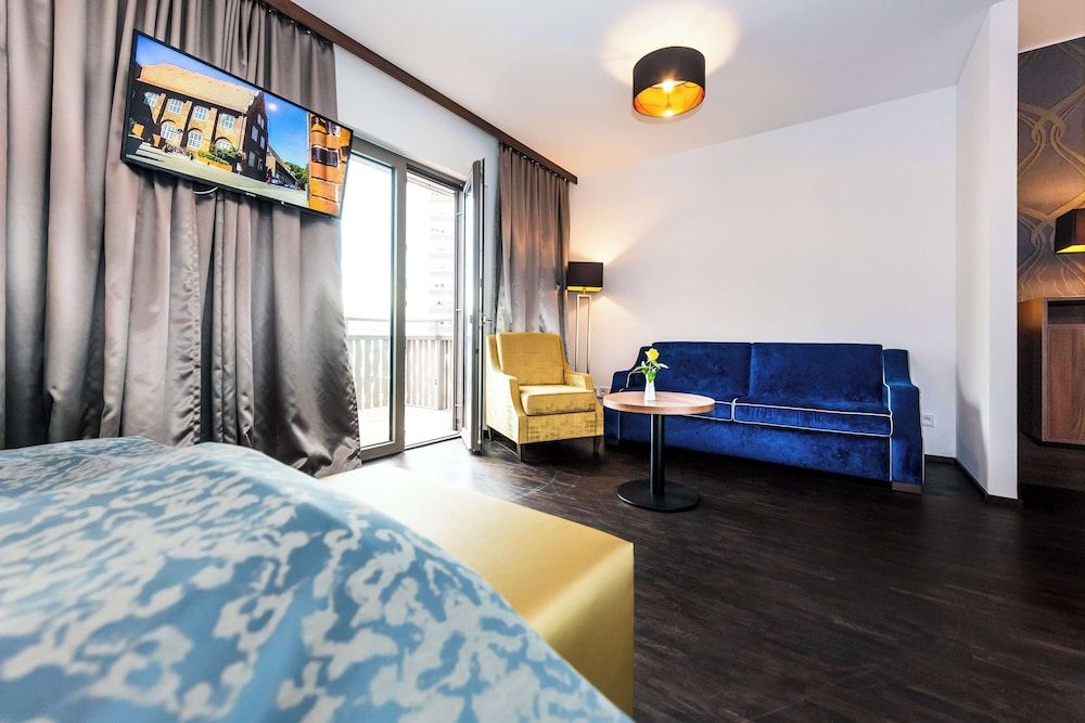 Bild von Comfort-Zimmer, 1 Doppelbett und Schlafsofa, Balkon (with Sofabed)