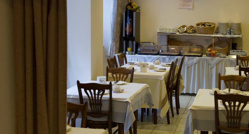 Hotel Restaurant Le Postillon Hotel Restaurant Le Postillon