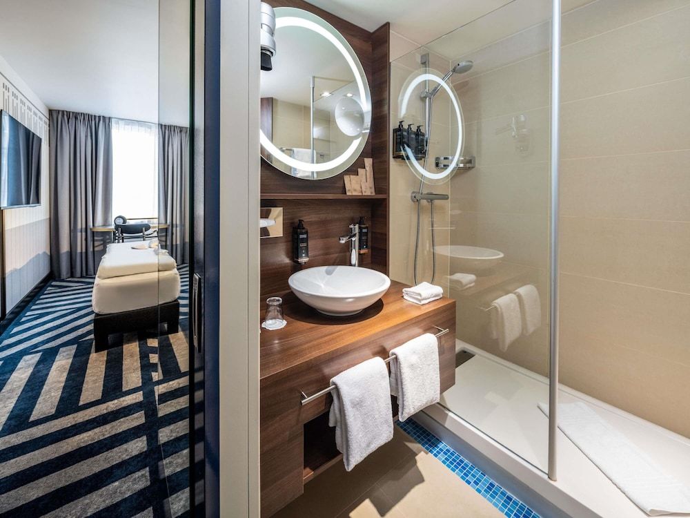 Bild von Privilege, Zimmer, 1 King-Bett
