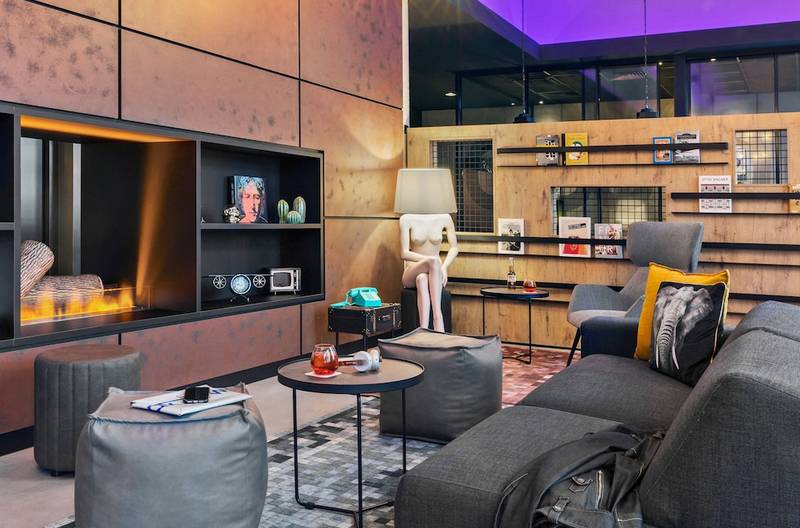Moxy Frankfurt Airport Kelsterbach Parken www.hotelspecials.de