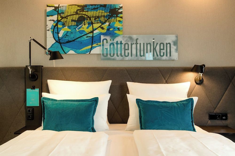Bild von Zimmer, Balkon (The One)