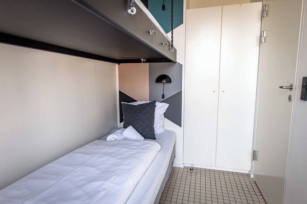 Bild von Apartment, 2 Schlafzimmer (Street-side - 4 Beds)