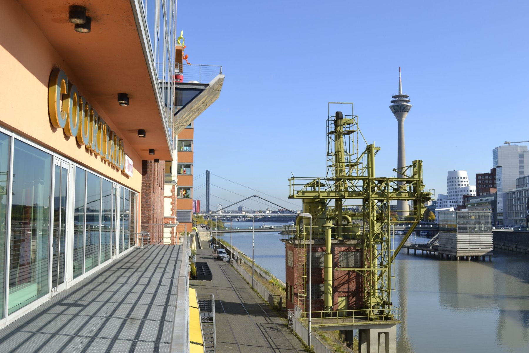 Courtyard by Marriott Düsseldorf Hafen in Düsseldorf - alle Deals