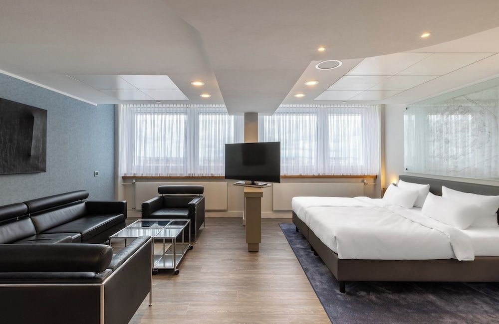 Bild von Suite (Heaven)