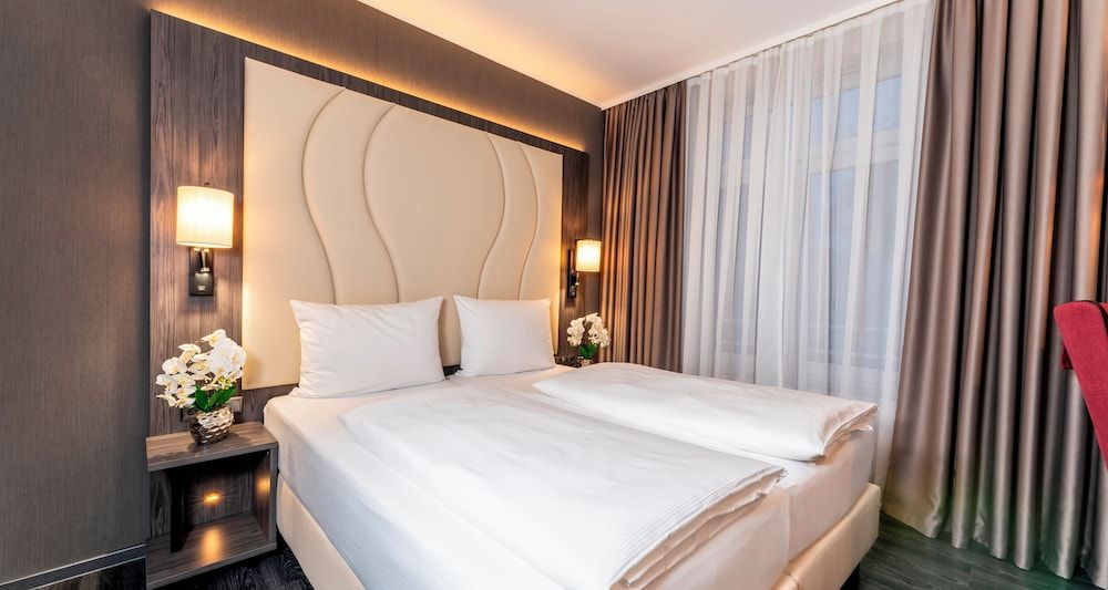 Bild von Standard-Doppelzimmer, Blick auf den Innenhof