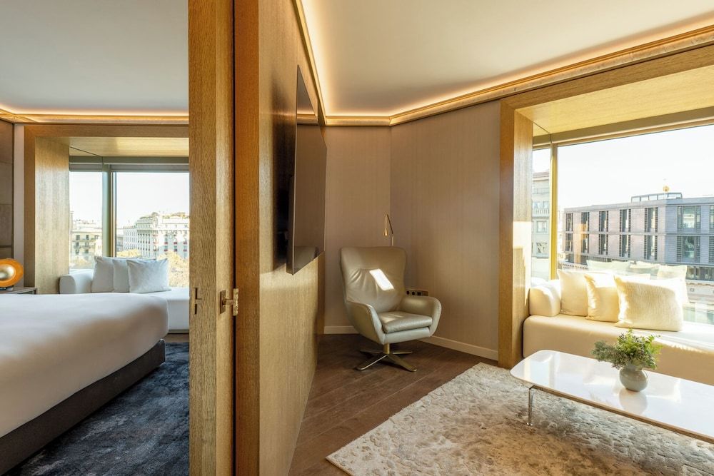 Bild von Almanac Suite