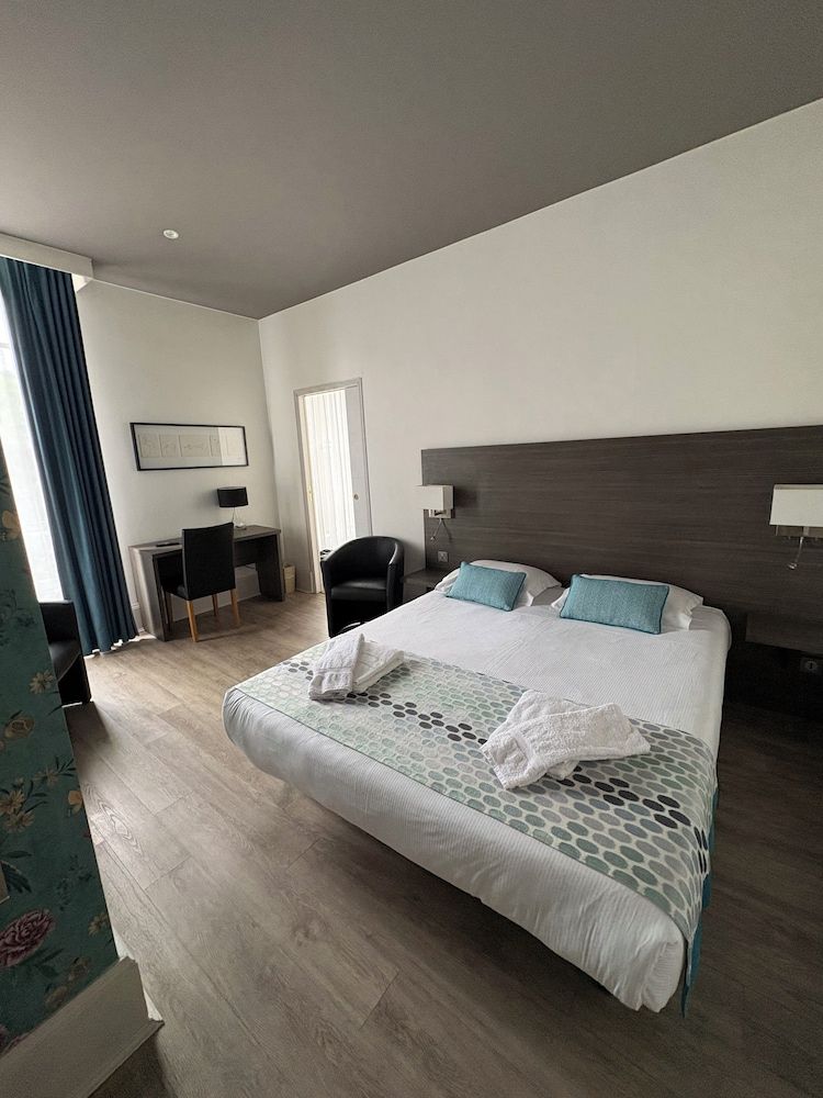 Bild von Standardzimmer, 1 Doppelbett, Stadtblick